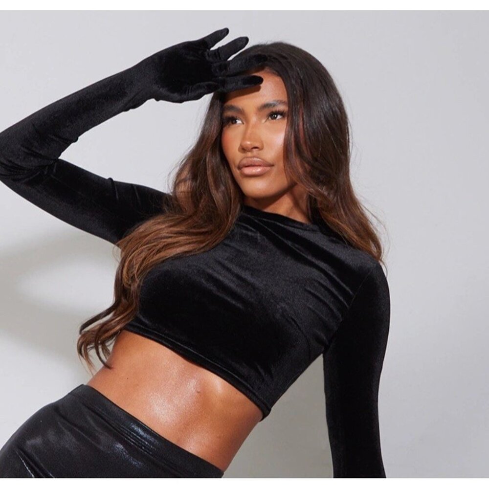 PrettyLittleThings BLACK VELVET GLOVE DETAIL CROP TOP 8 M NWT